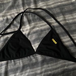 Arena bikini tie back size S